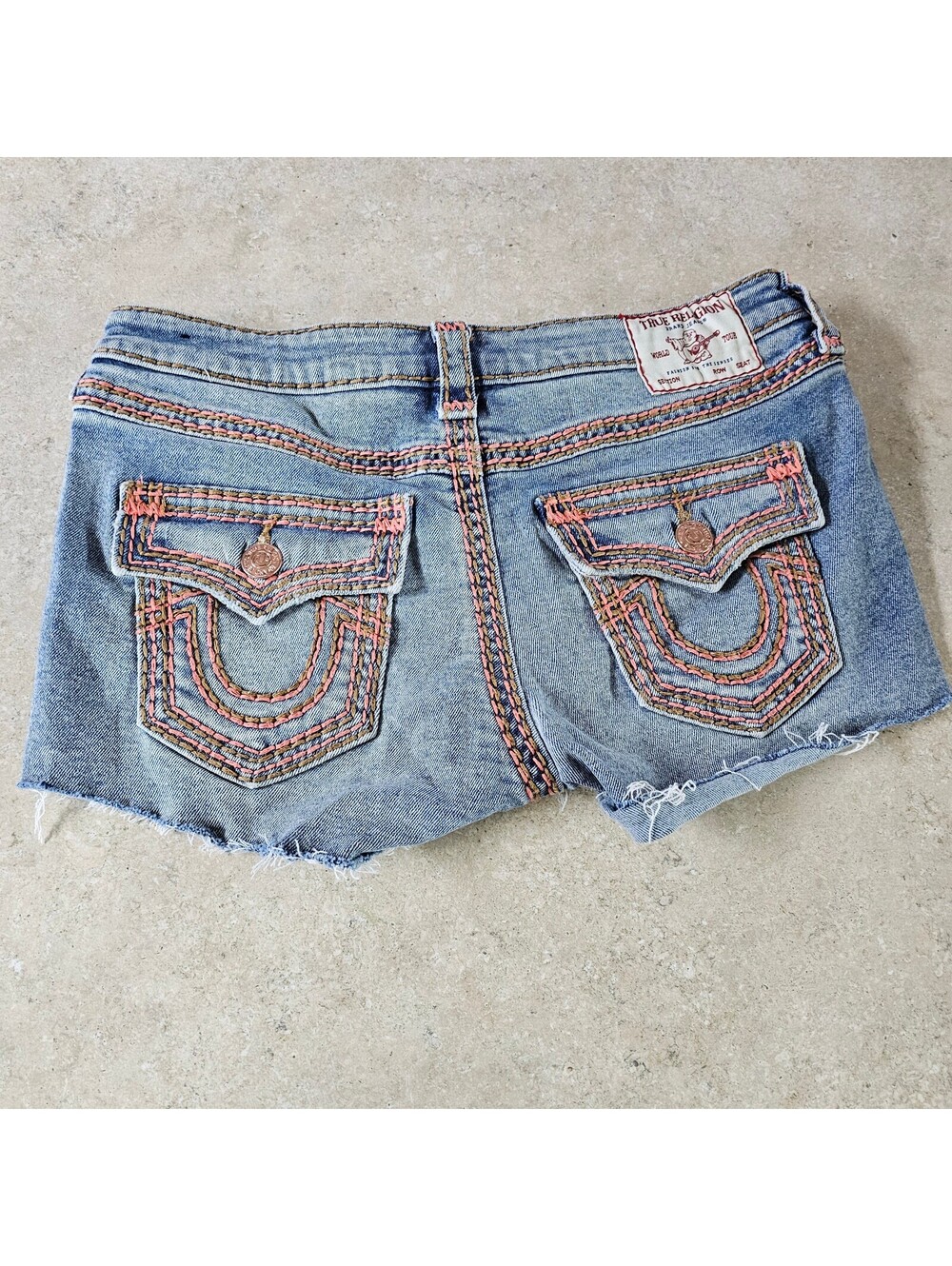True Religion Joey Cut-Off Low Rise Denim Shorts Size 28 - Picture 5 of 6